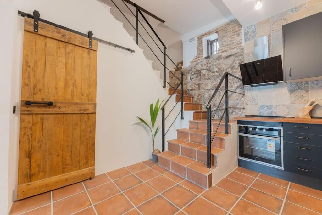 מדריד Encantador Apartamento En Calle Segovia מראה חיצוני תמונה